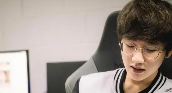 盘点英雄联盟职业选手颜值最高且实力并存的几个人