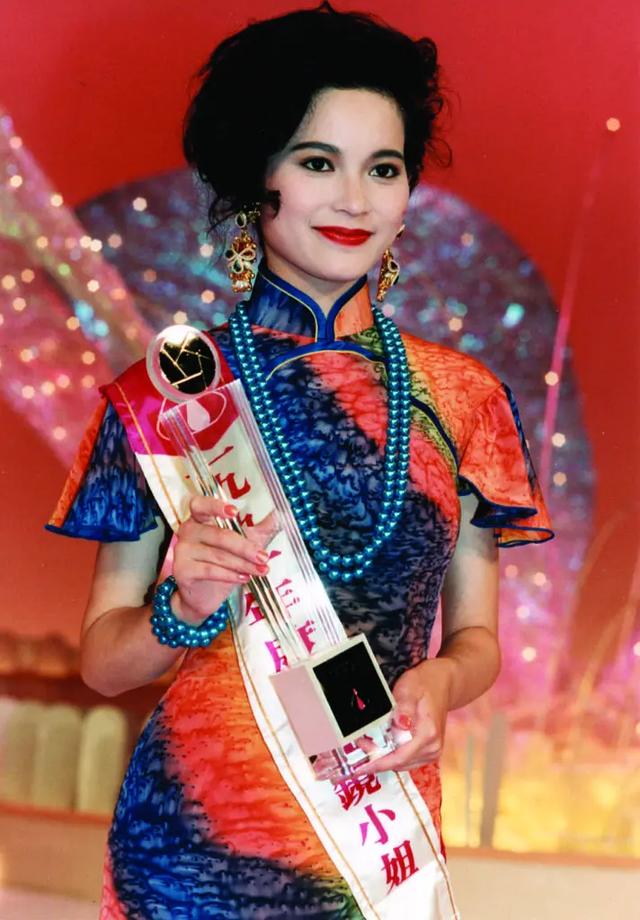 「沒500萬不嫁」到50歲仍單身，曾嫌吳京窮的樊亦敏，可曾後悔？ 娛樂八卦吃瓜 第1张