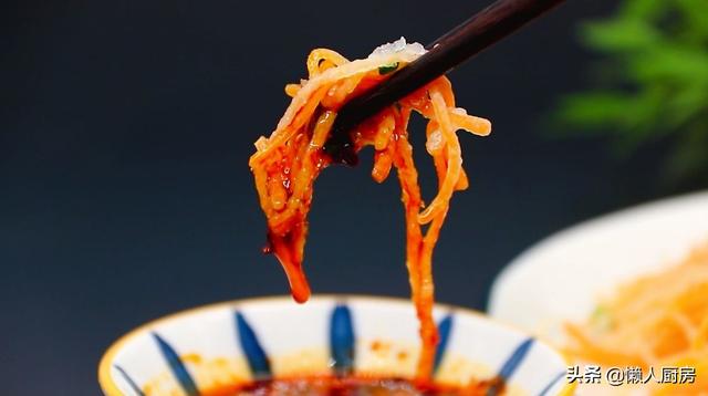 夏季，我家就愛這樣吃胡蘿卜，營養高，口感脆彈，人人吃得起 熱愛美食 第18张