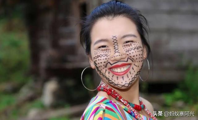 云南有多少个少数民族，云南的15个独有民族（为什么云南有那么多少数民族）