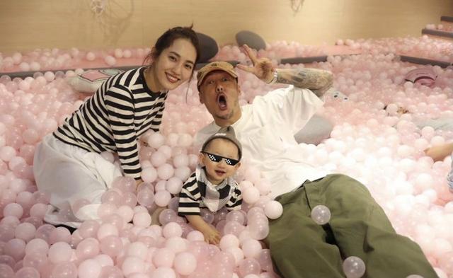 余文樂520表白老婆，曾經的「花花公子」變專一，一心陪伴家人 娛樂八卦吃瓜 第4张