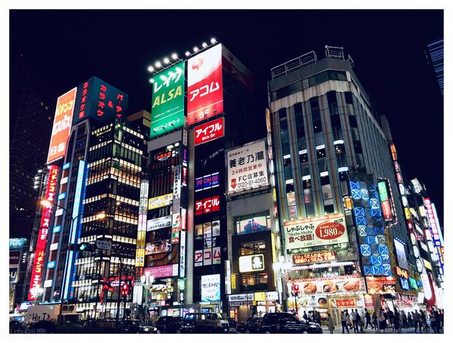 言情类日本网络电视推荐（日本最经典的十大爱情剧）