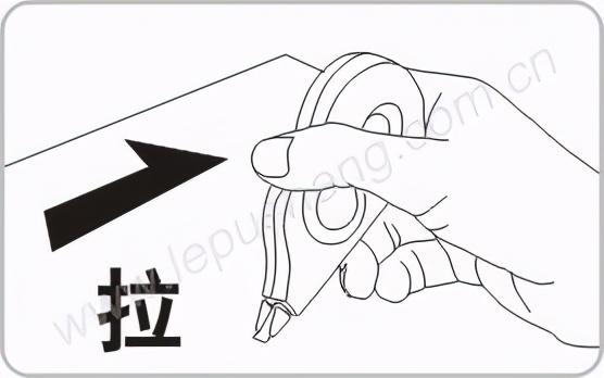 修正带怎么用（修正带坏了怎么修简单的方法）