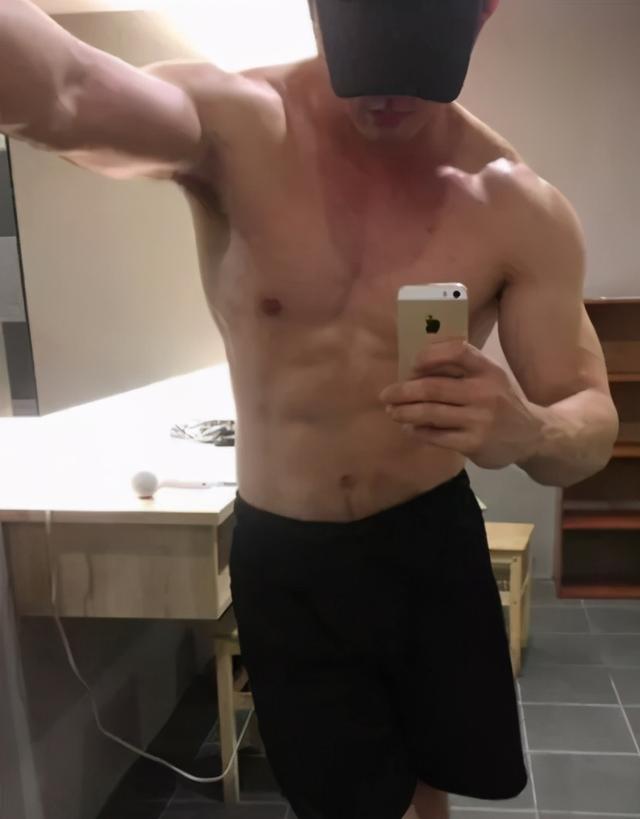 39歲張傑參加健美比賽，體脂低至8%，這肌肉是認真的嗎？ 健身減肥達人 第9张
