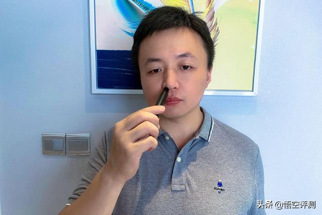 情人节要送什么礼物给男人的专属礼品：眉剃须刀探索家理容套装评测，居家出