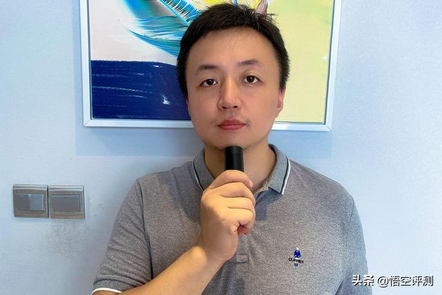 情人节要送什么礼物给男人的专属礼品：眉剃须刀探索家理容套装评测，居家出