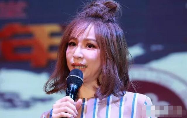 曾是超女總冠軍，如今整容失敗像「怪物」，只有眼珠是自己的 娛樂八卦吃瓜 第19张