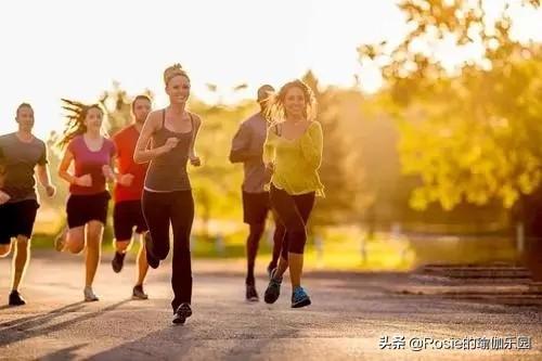 天冷身體僵緊運動難？秋冬運動要注意什麼？5個瑜伽動作纖腰瘦腹 健身減肥達人 第1张