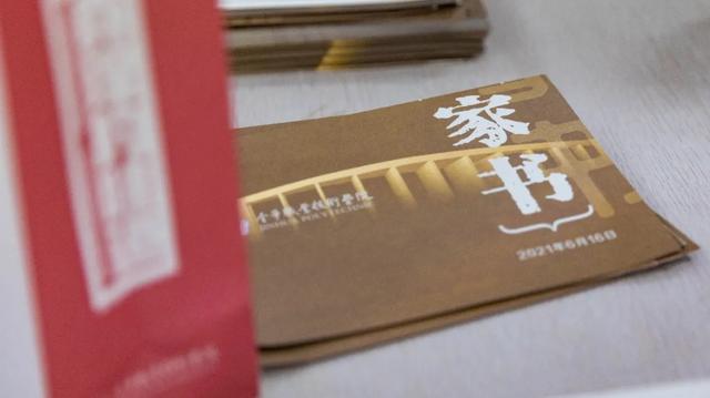毕业季送喜欢的女生什么礼物,送给女生的毕业礼物推荐