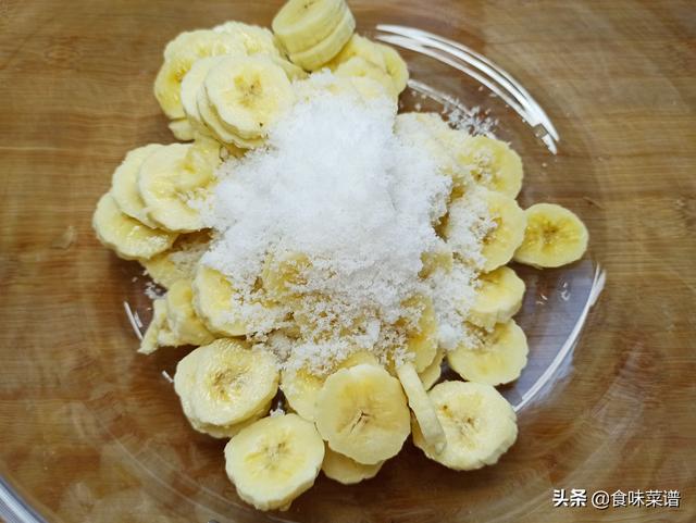 香蕉最好吃的6種做法，步驟簡單，香甜美味，孩子三天兩頭嚷著吃 熱愛美食 第12张