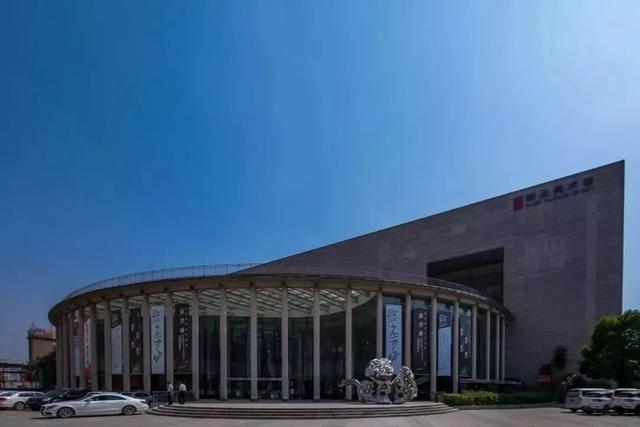 武汉大学的樱花，武汉大学赏樱花去哪里（报！武汉大学早樱开了）