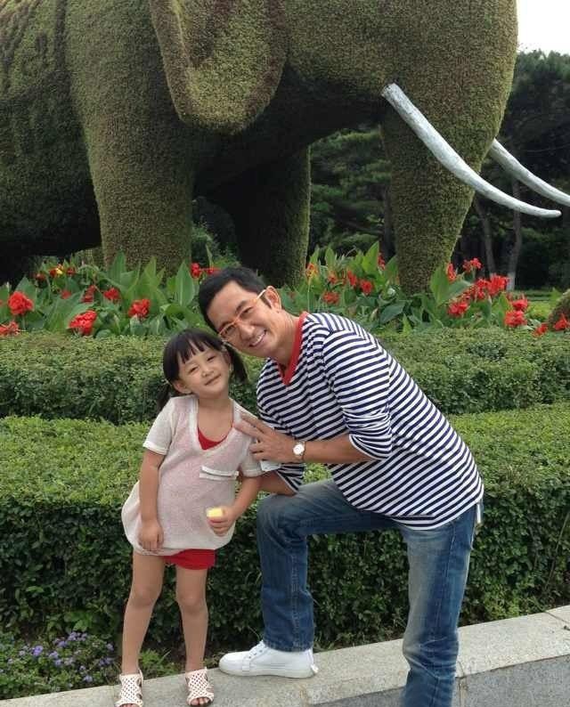 「模範前夫」吳啟華：二婚失敗，將長春籍小前妻當親人 娛樂八卦吃瓜 第11张