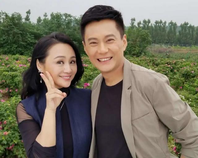 當紅時下嫁王斑，生兒子一月後被「趕」出家門的曹穎，如今怎樣了 娛樂八卦吃瓜 第11张