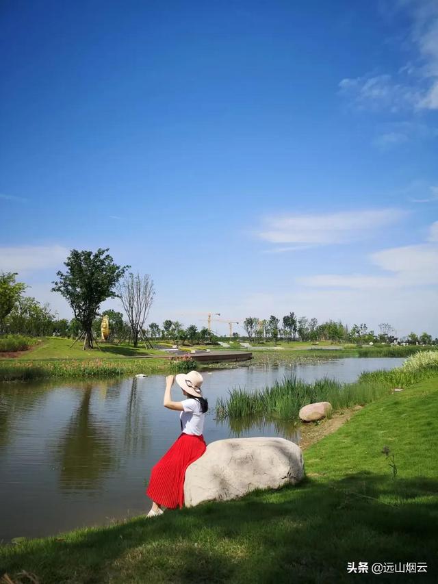 自拍杆的使用方法图解（手把手教你使用自拍杆）