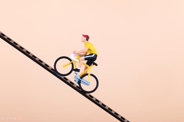 我，为做代购兑掉影楼，最高时月赚5万，但现在真的快干不下去了