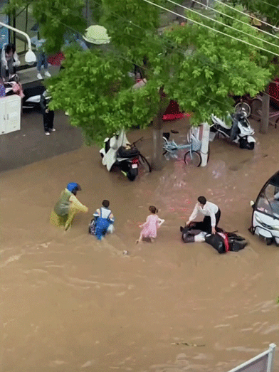 这两天点赞最高的视频，都是从河南发出的