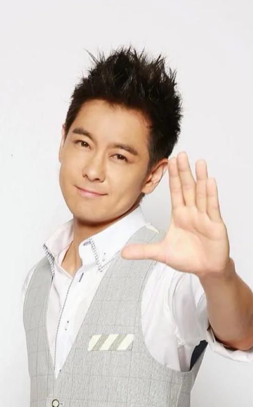 林志颖车祸后最新情况，林志颖开上亿布加迪吃面澄清没中头奖