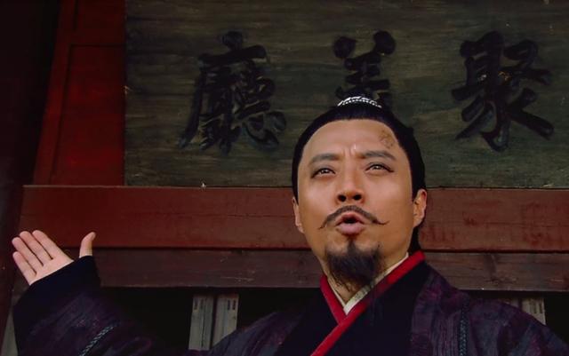 卢俊义错打燕小乙，梁山上最讽刺的5个绰号（看他两次神操作就懂了）