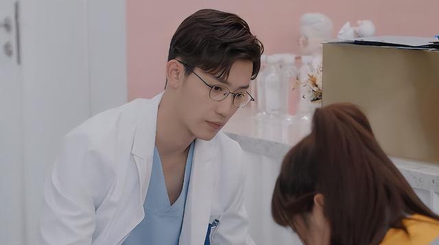 全程高甜很撩的甜宠剧推荐，又一甜宠剧逆袭成黑马