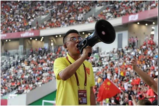 独自一人追随国足，“被困”阿联酋近半年，李铁的心情只有他最懂