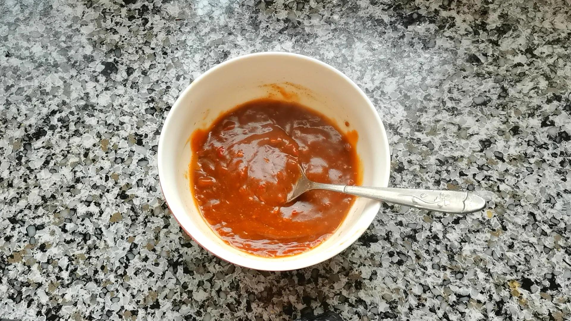 自制手抓饼皮的做法（13个步骤制作简单干净又卫生）
