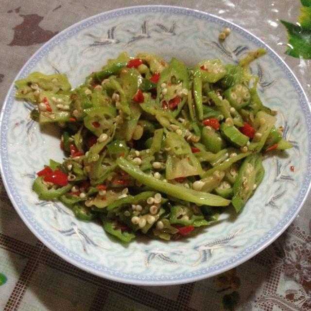 秋葵的19种吃法大全(老少皆宜的秋葵做法大全)