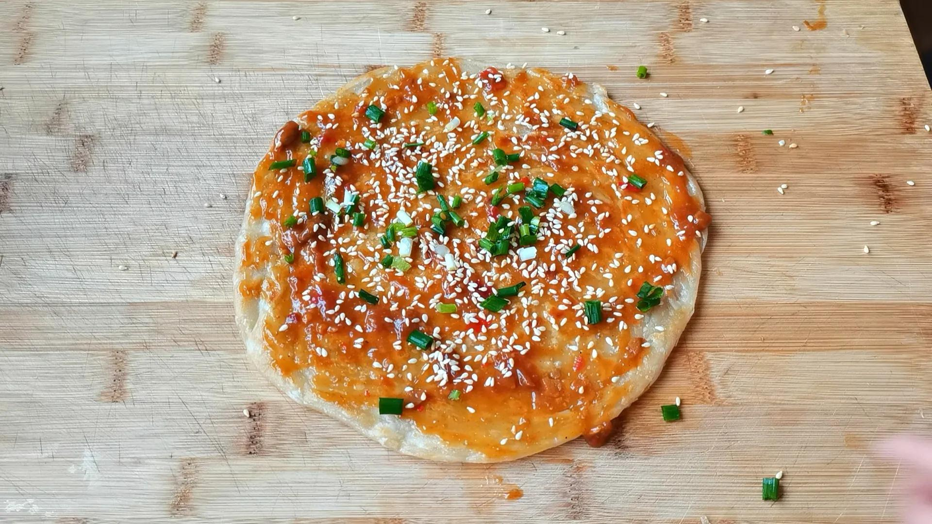 自制手抓饼皮的做法（13个步骤制作简单干净又卫生）