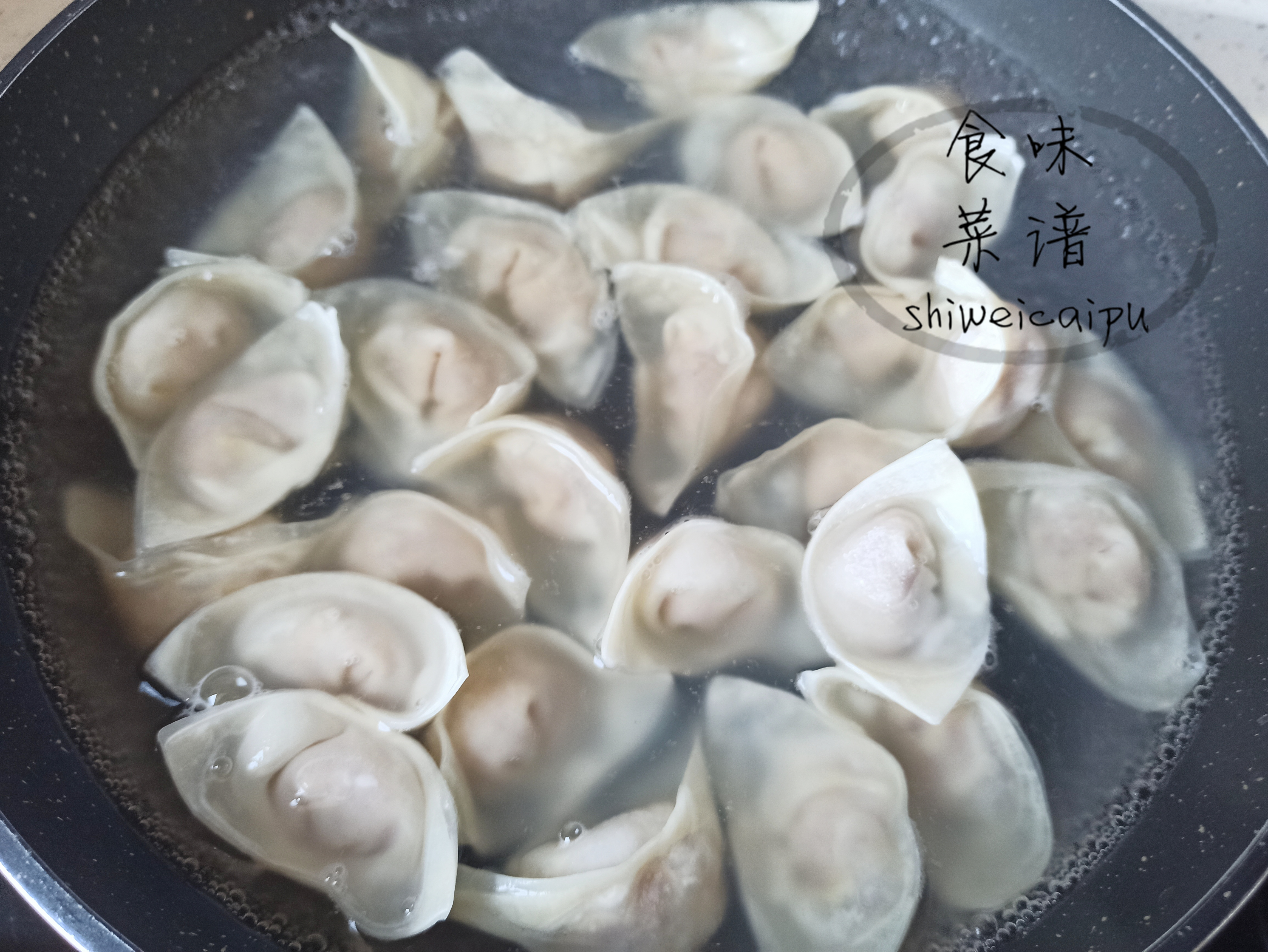 馄饨这样包鲜嫩爽滑,看完就会做,简单到飞起,比外卖干净还好吃