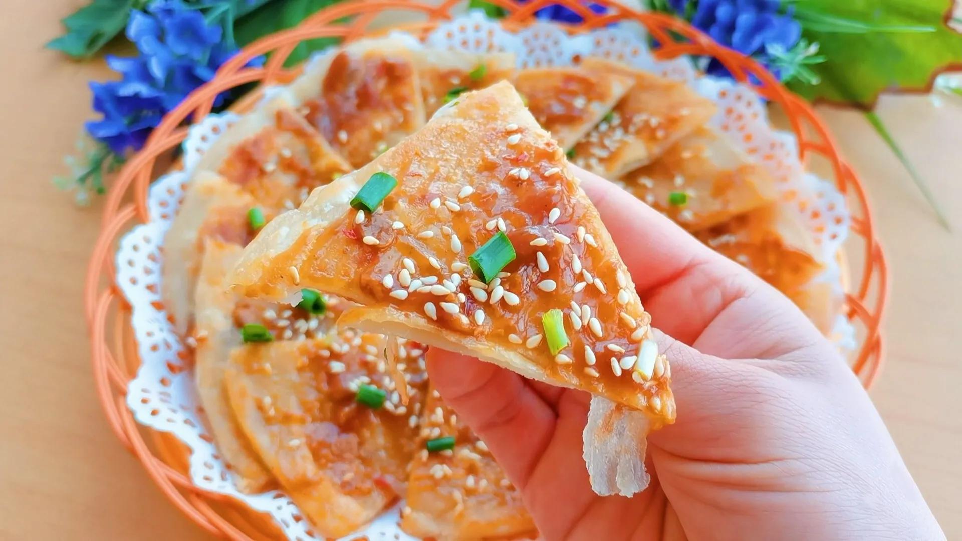 自制手抓饼皮的做法（13个步骤制作简单干净又卫生）