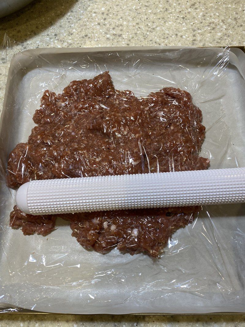 自制肉脯的做法（6个步骤做出嚼劲十足的猪肉脯）