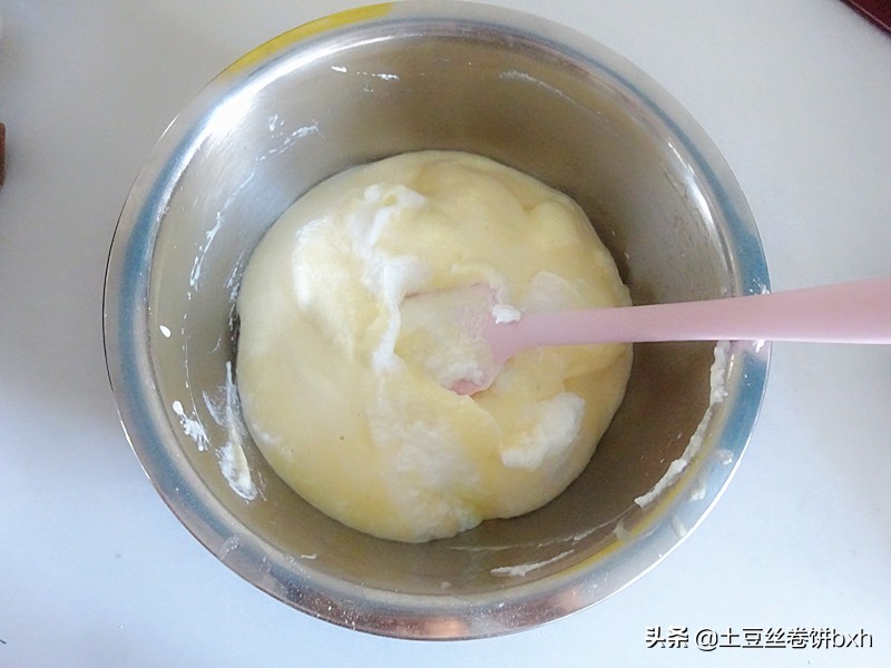 蒸蛋糕制作方法（这样做蒸蛋糕好吃又松软）