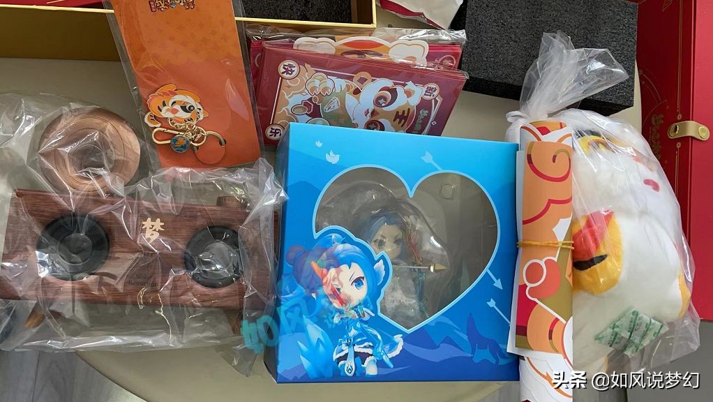 梦幻西游：老王和梧桐进行真人PK，老玩家上线必送无级别武器