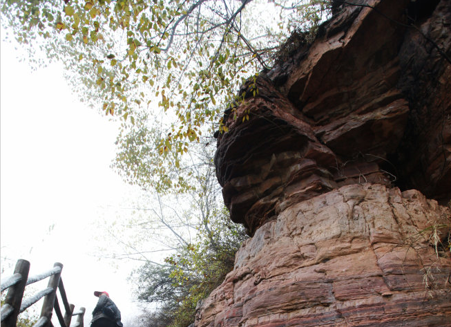 郭亮村在哪里，河南郭亮村风景区在哪里（河南省新乡市辉县沙窑乡郭亮村）