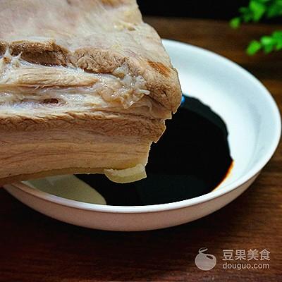 四川糖扣肉的做法，四川糖扣肉的做法 最正宗的做法（盐菜扣肉的做法）