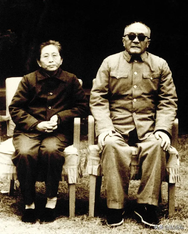 Major Contributions of General Huang Kecheng in His Later Years: Firmly ...