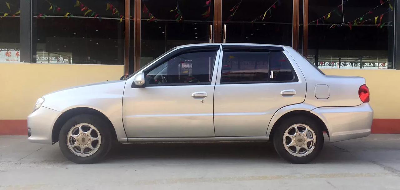 万元代步小车2014年1上牌夏利n310l手动本市个人一手车况精品喜欢的