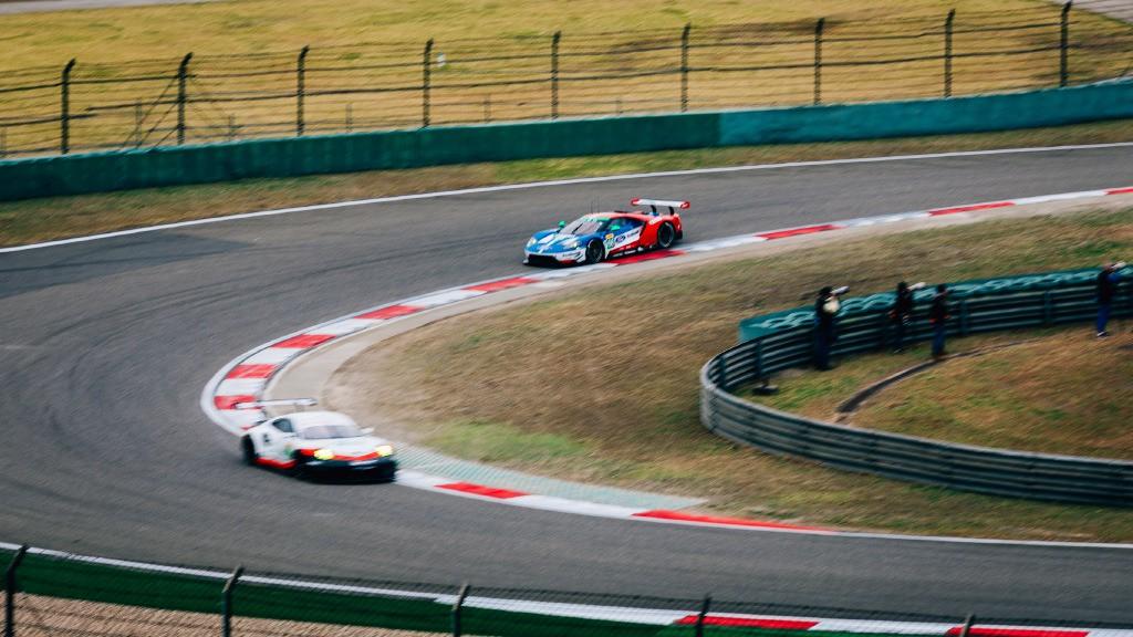 福特gt终于下赛道啦!浑身都是征战的伤疤_福特gt车友圈_懂车帝