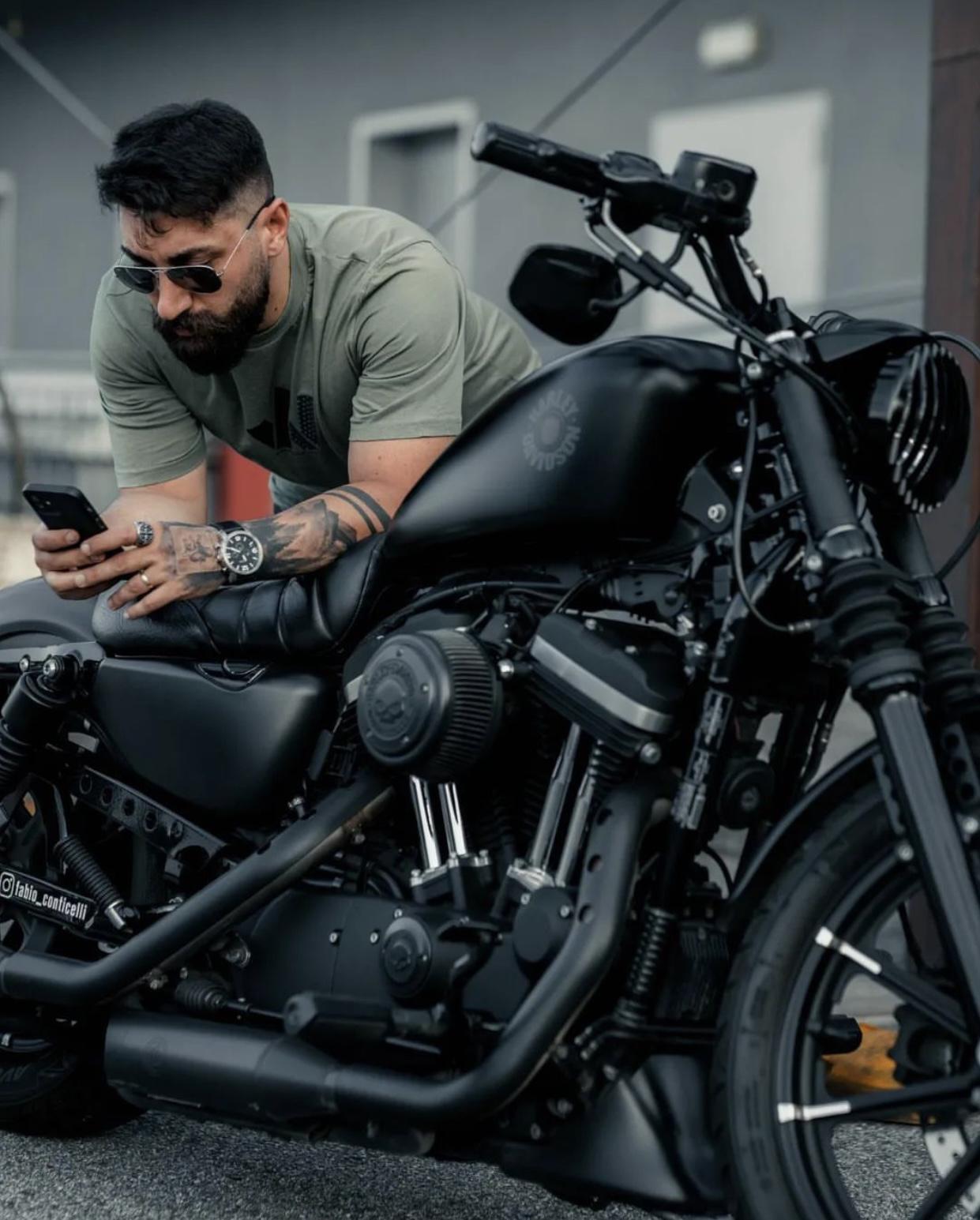 哈雷入门级883硬汉_摩托车_懂车帝