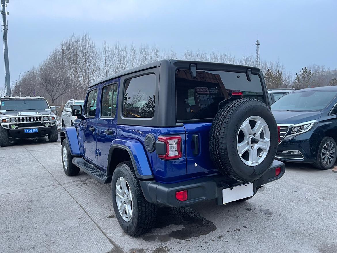 牧马人撒哈拉素车