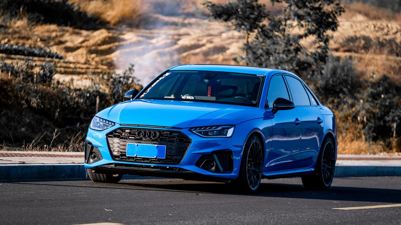 给自己的s4流光蓝来一组照片_奥迪s4车友圈_懂车帝