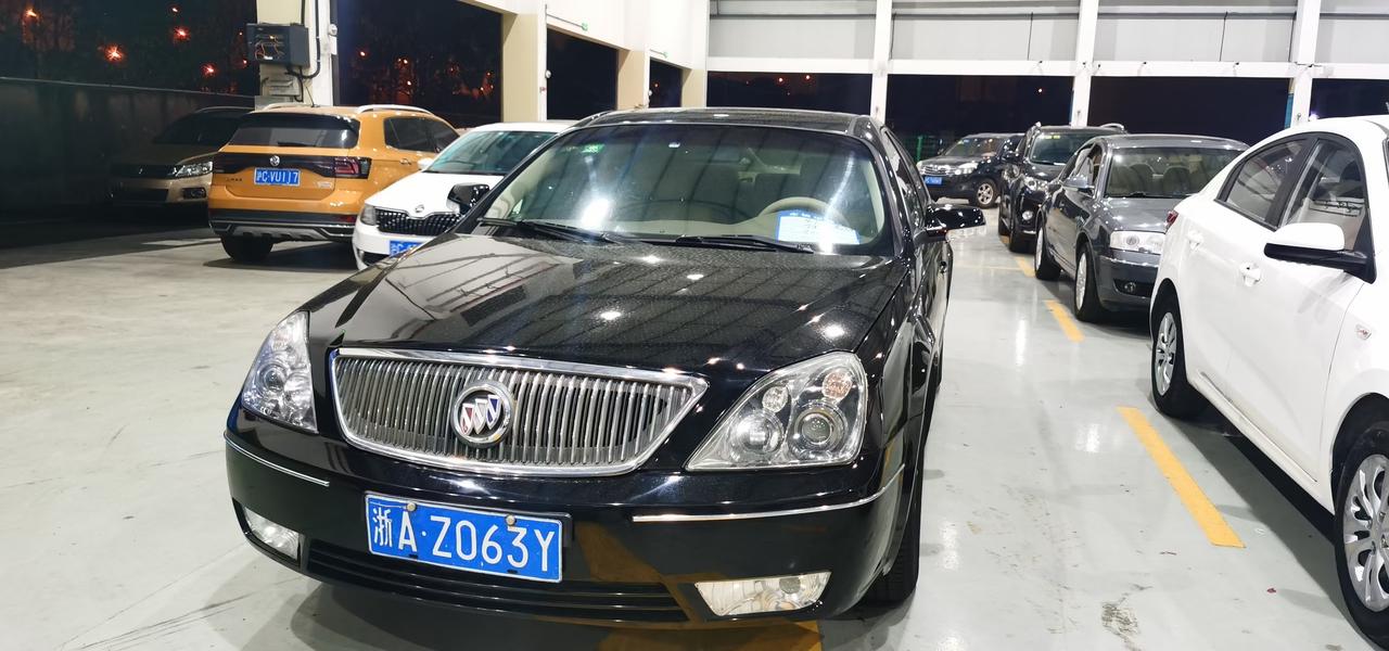 09年别克君越排量24自动挡天窗车况好内饰嘎嘎新