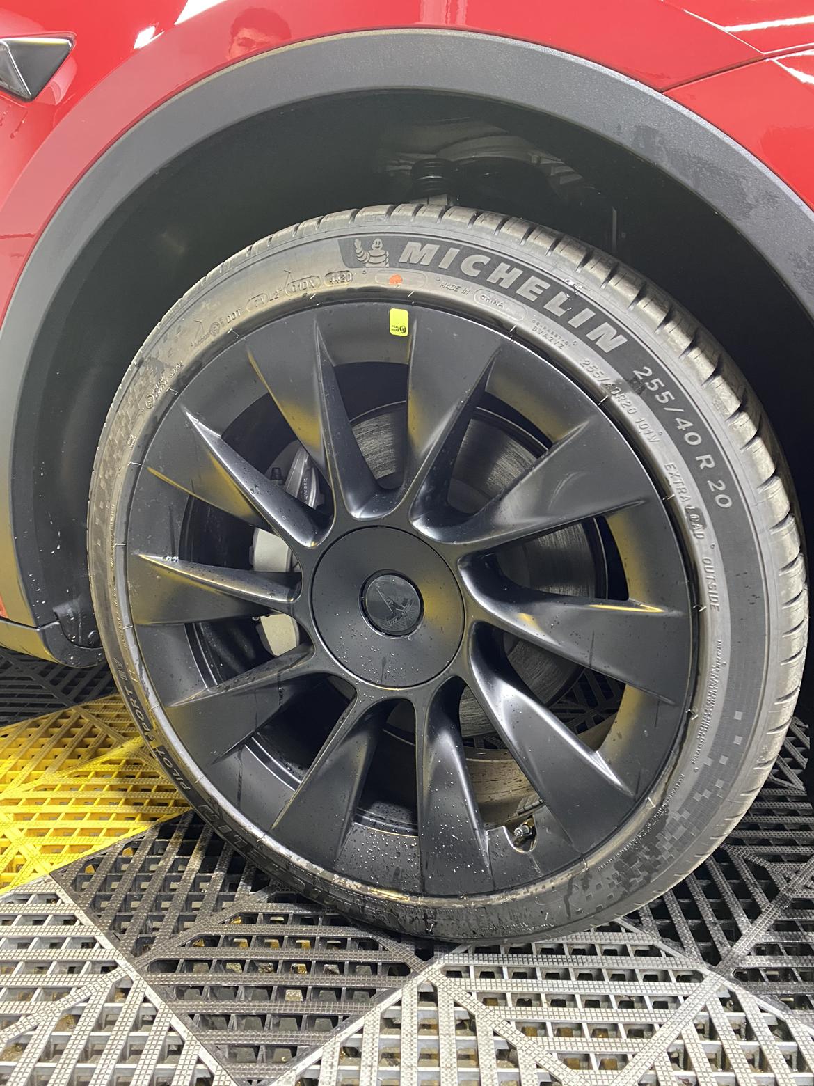 特斯拉各款轮胎参考价格