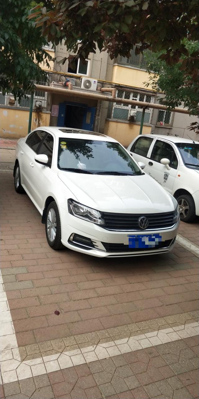 济南朗逸启航手动风尚落地多少钱了