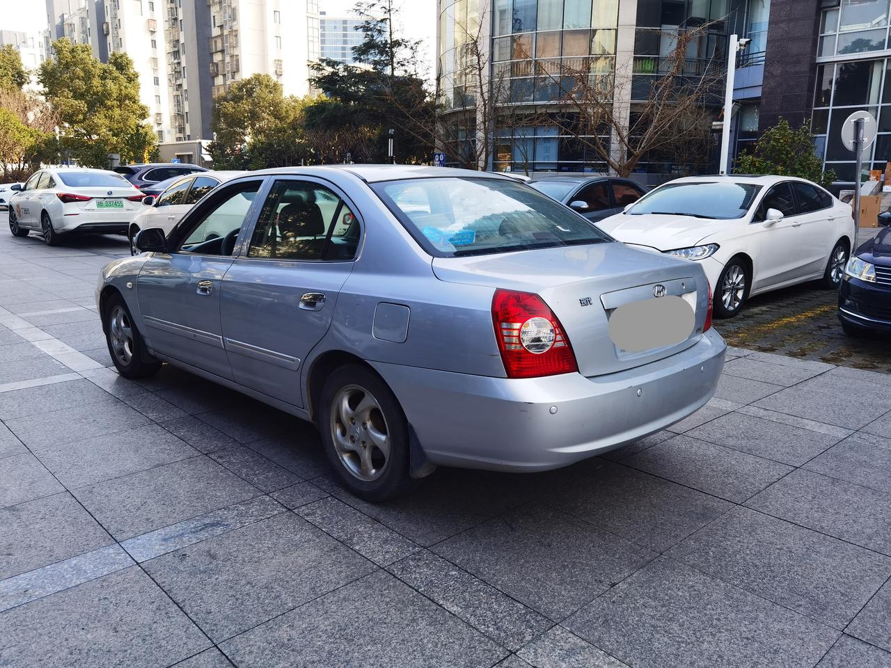 05年现代伊兰特顶配