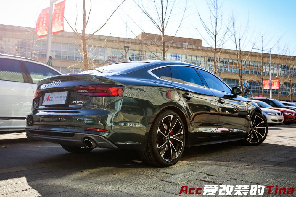 奥迪a519寸rs款锻造轮毂倍耐