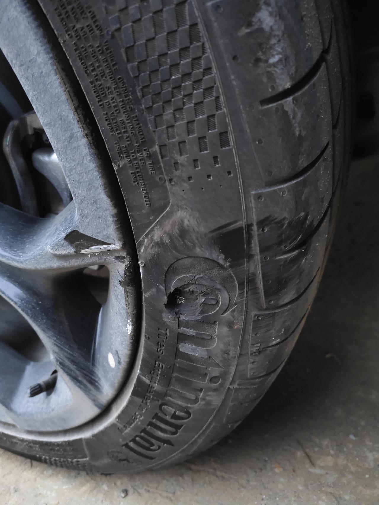 迈锐宝xl车主·车龄2年换吧,都漏线了,这开出去过个坑什么的,再爆胎了