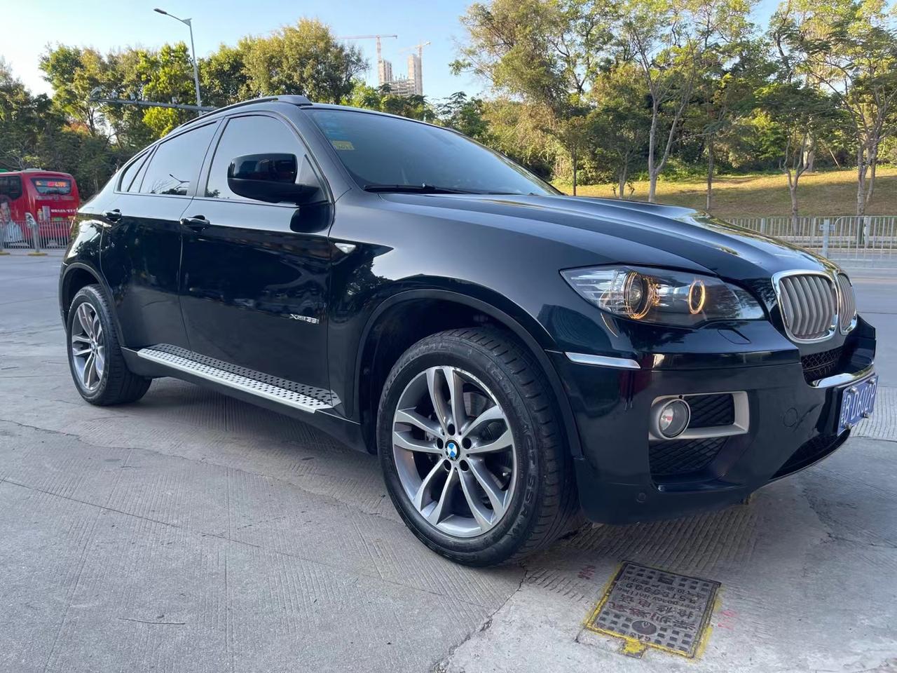 急售15年宝马x6一手车9万多公里