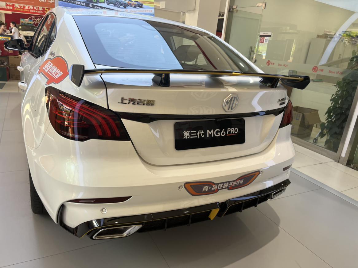 白色的名爵6也是非常的nice吖_名爵6车友圈_懂车帝