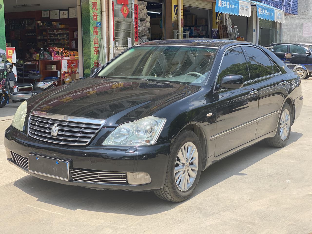 07年金標豐田皇冠2.5 v6後驅,車況靚,無水泡 無火燒