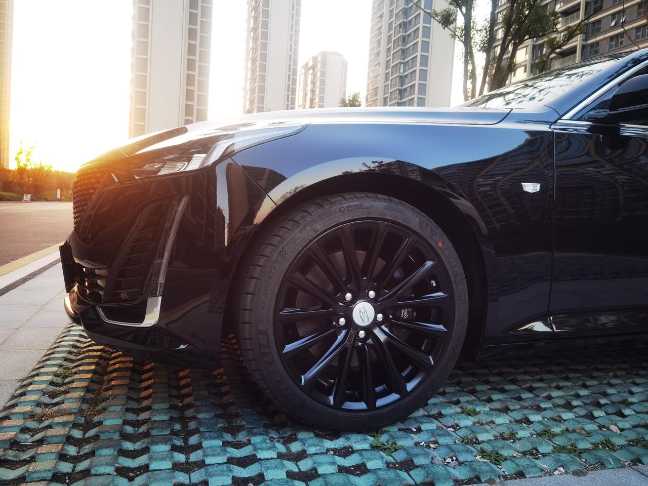 轮毂烤漆完成,挺满意的,有_凯迪拉克ct5车友圈_懂车帝